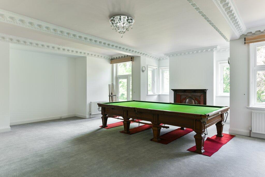 Kingsmanor Image