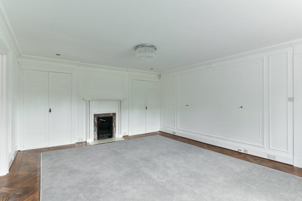 Kingsmanor Image