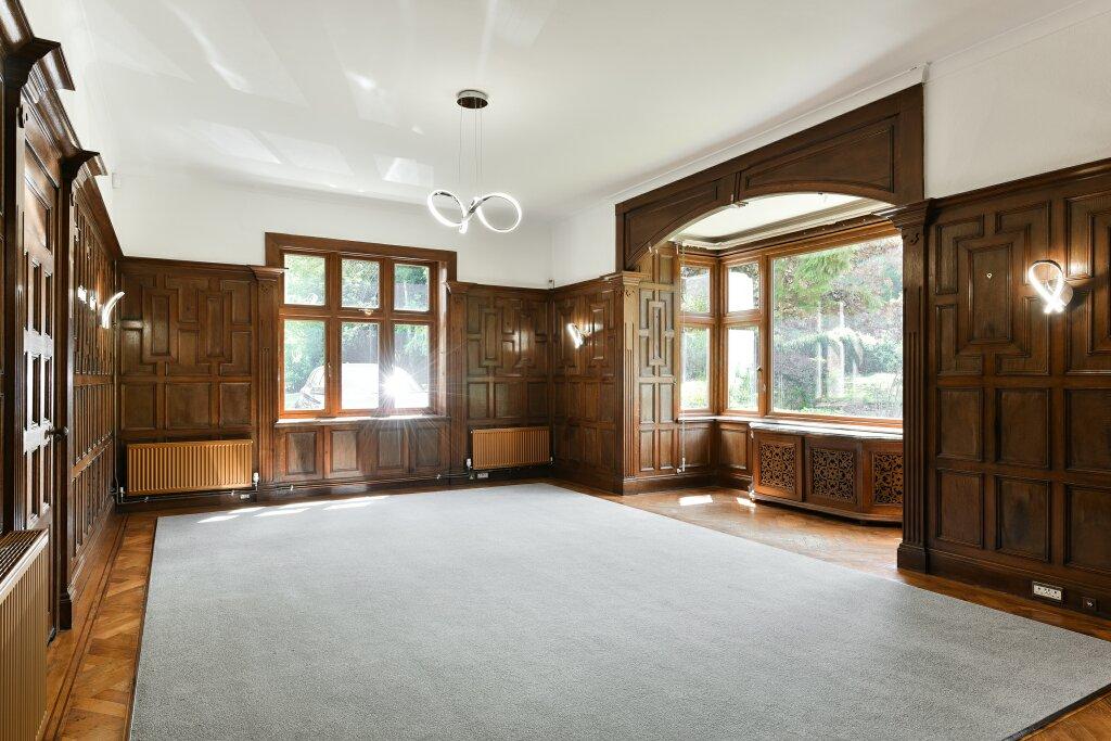 Kingsmanor Image