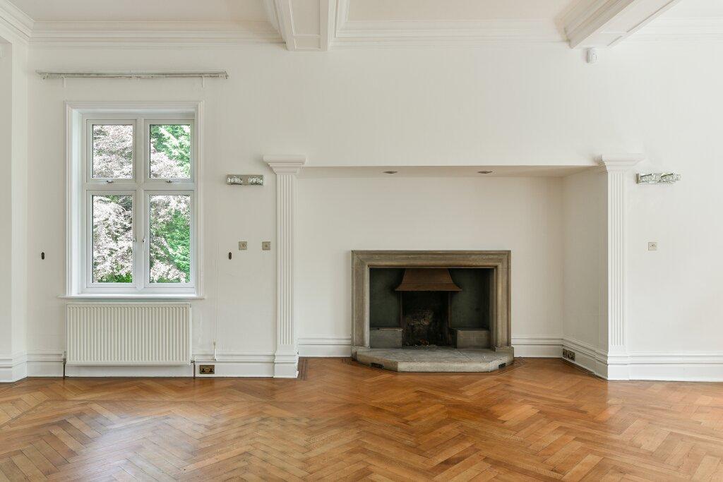 Kingsmanor Image