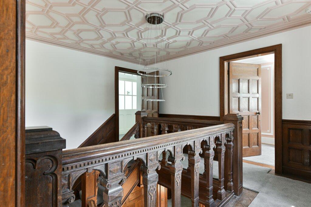 Kingsmanor Image