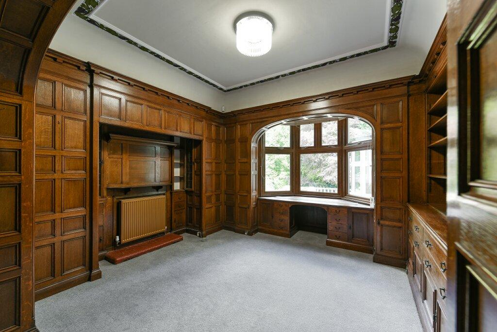 Kingsmanor Image